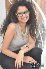 Soumya Sukumar at Pora Pove Movie Success Meet